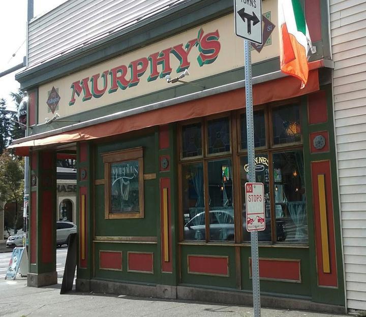 Murphy's Pub & Grill